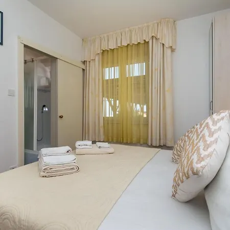 Gloria * Ντουμπρόβνικ