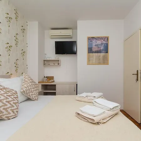 Gloria Apartmán