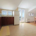 Gloria شقة *